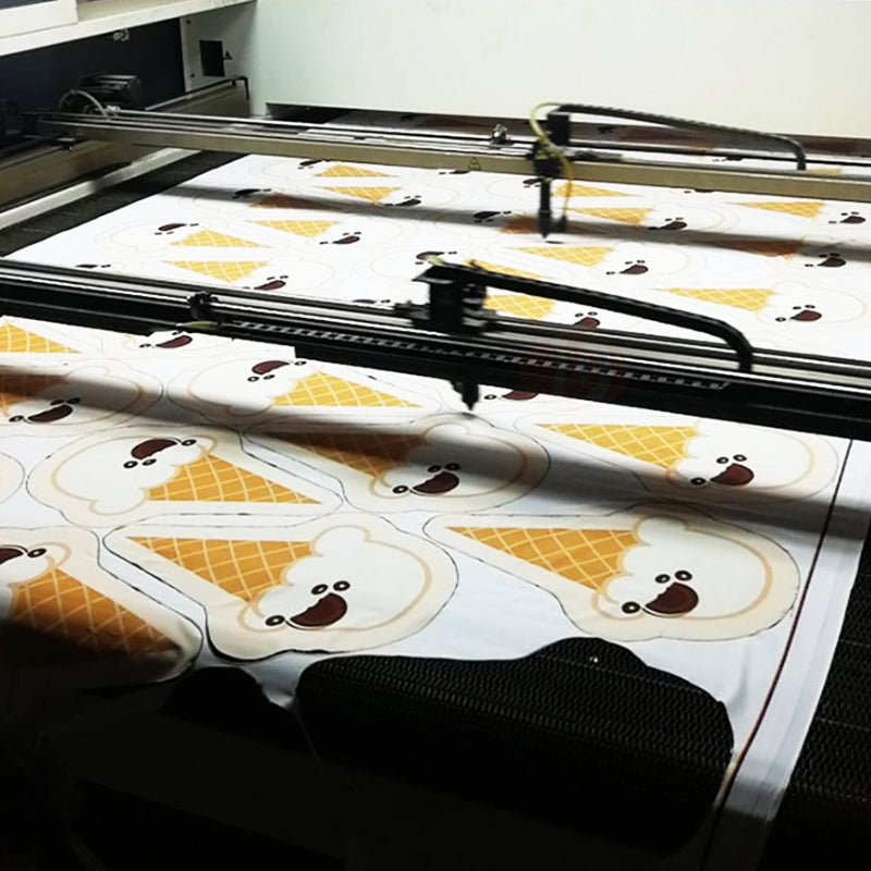 Laser cutting machine